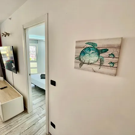 5. Cozy In Americas Apartamento Playa de las Americas (Tenerife)
